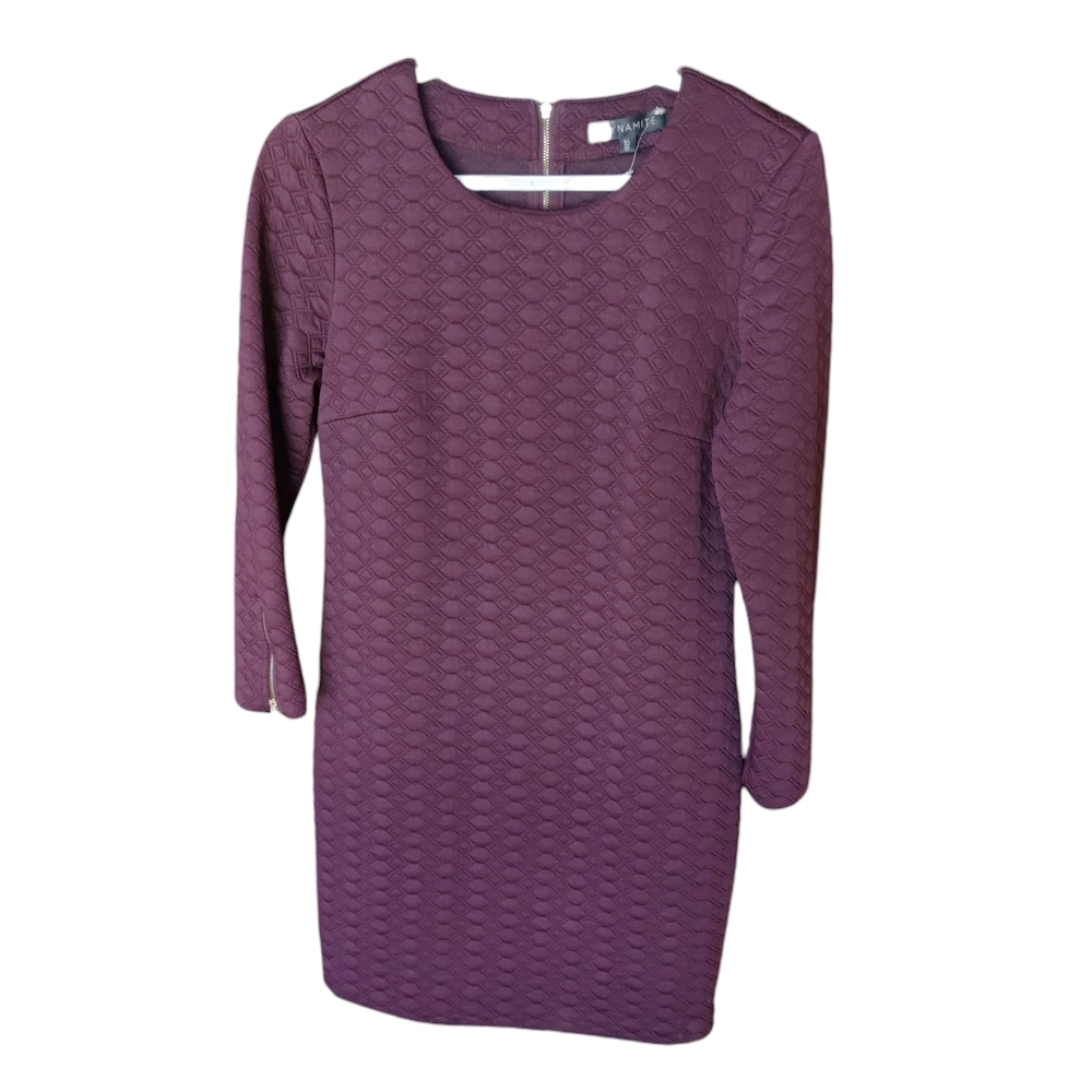 Dynamite Elegant‎ Burgundy Textured Dress